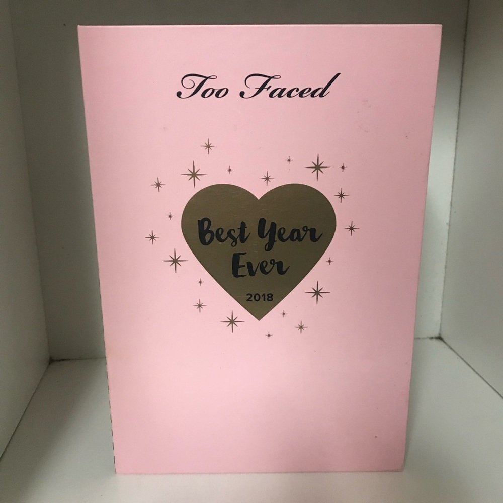 Too faced best year ever palette